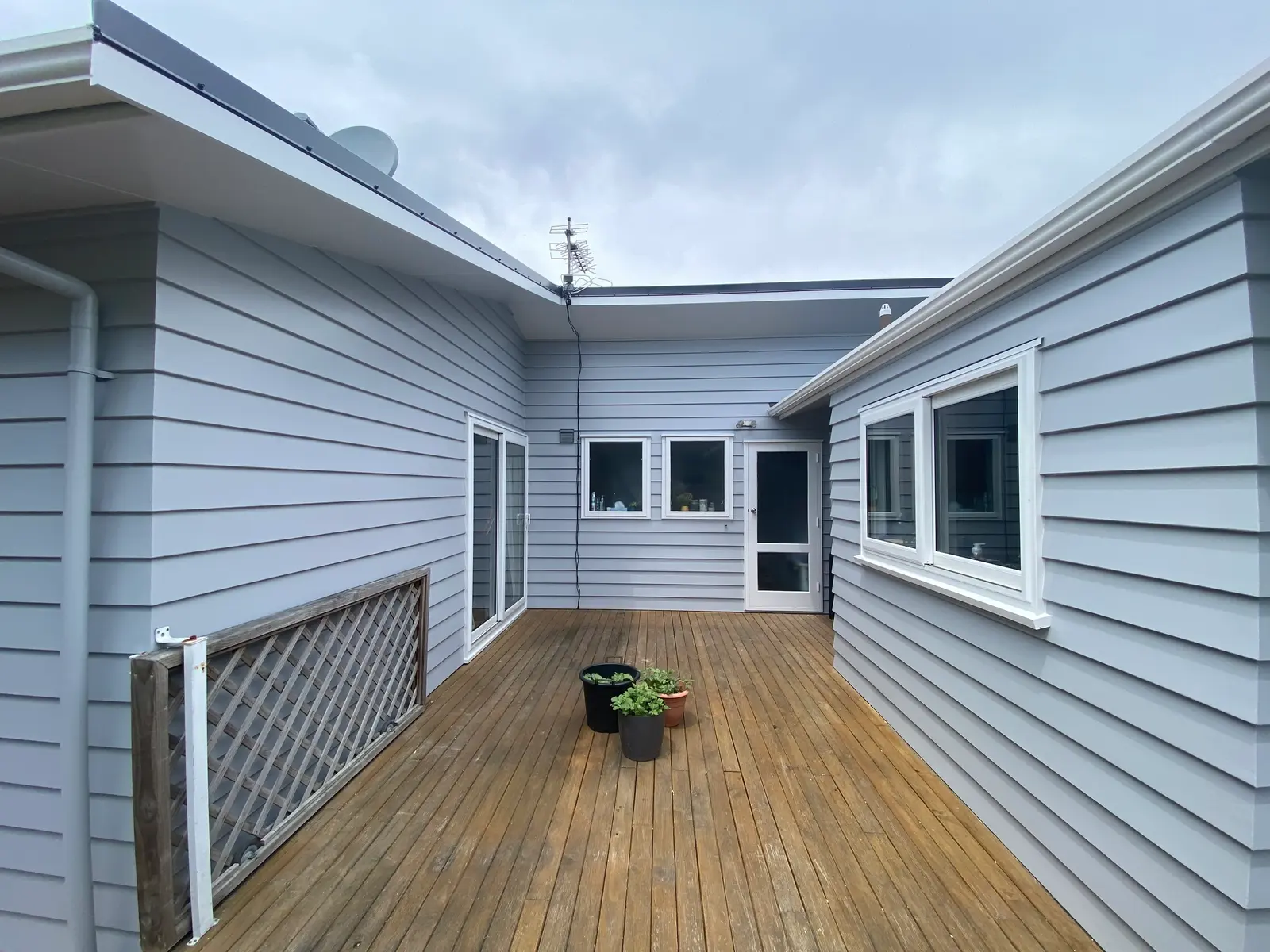 Exterior House Painting Khandallah Wellington | Wellington Decorators