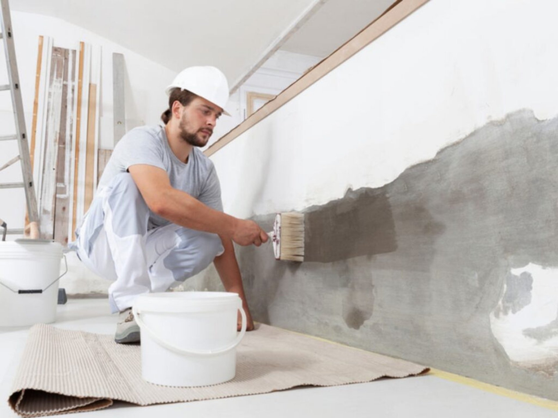 Interior Painting Painters in Wellington: How to Compare, Choose, and Save Money 2 Applying Primer for Interior and Exterior House Surfaces